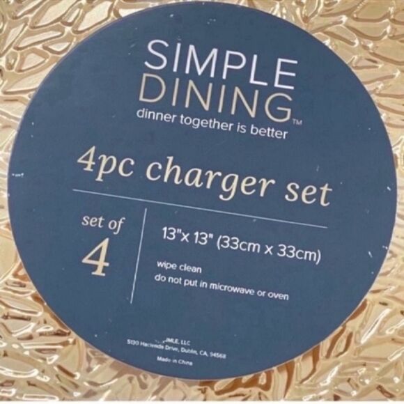 New Simple Dining 4 pc Gold Charger set - Picture 4 of 11